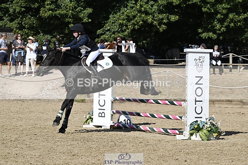 250823A-102057-26536 - WC Round 2 9.30 to 10.30