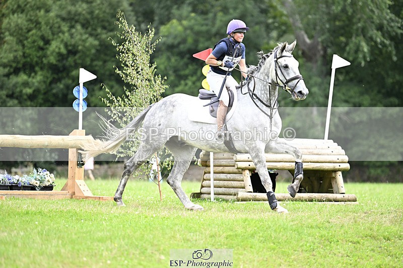 240804-112139-11992 - 312-Charlotte_Billson-KILLYCLOGHAN_MR_MOONSHINE