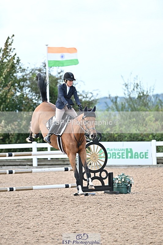 241004A-132227-02171 - Fri 10 1.05m amateur Quals