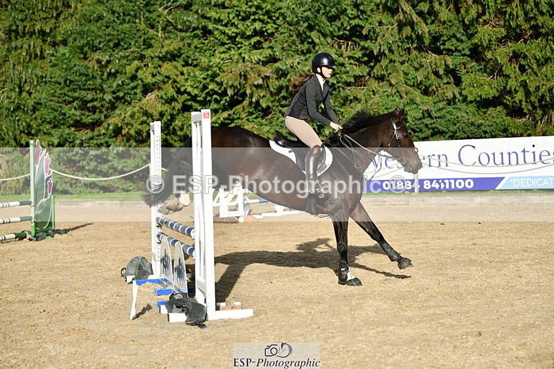 251004A-163338-02117 - Classes 10 & 11 80cm