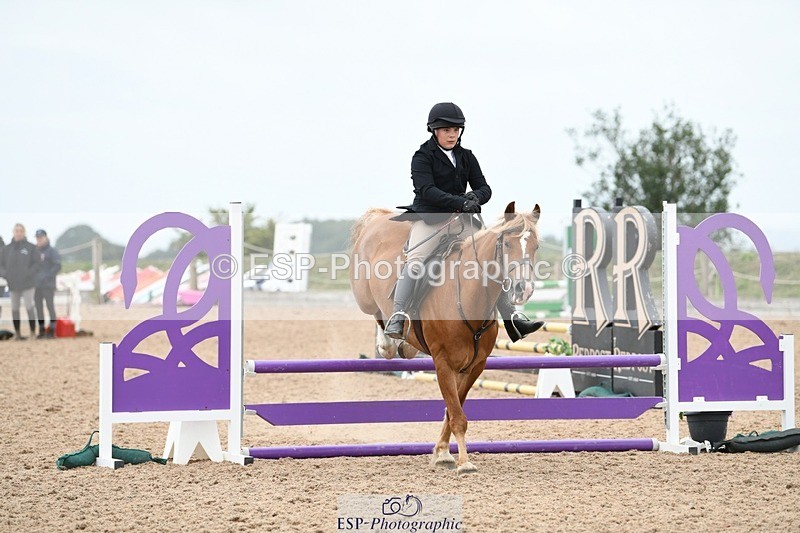 250807-102520-00127 - 70cm Round 1