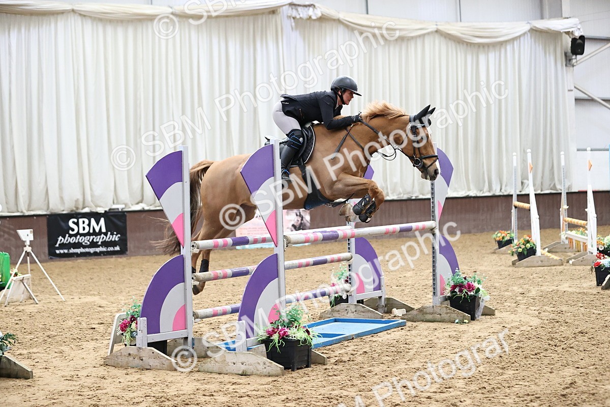 SBM_006027 - Class 16 - Senior Newcomers - 1.10m Open