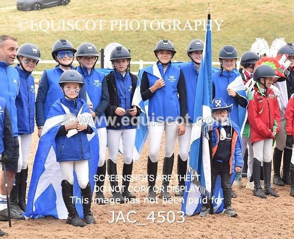 JAC_4503 - SAT TEAM PARADE