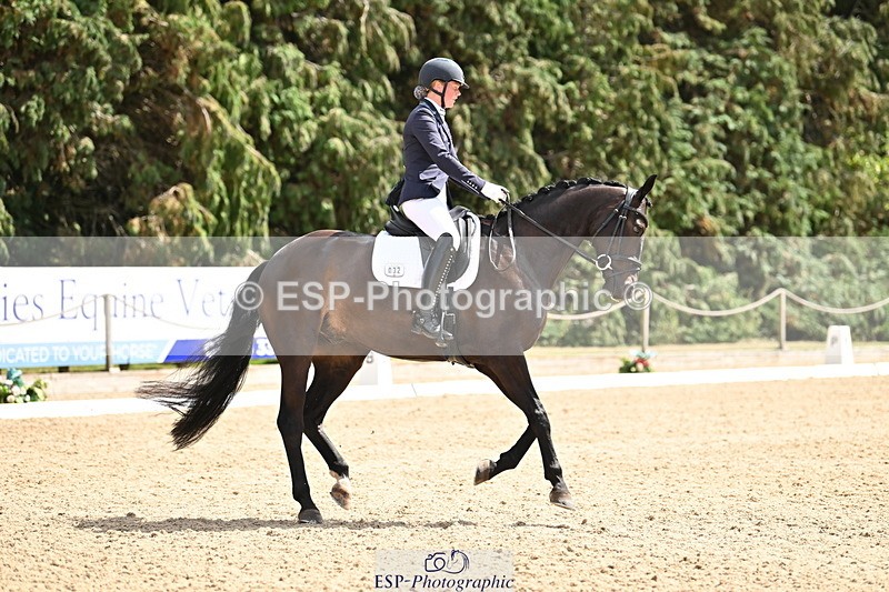 250808A-144016-00970 - 032-Caitlin.BurgessFurst.Sandreo.MFS