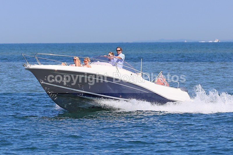 170618 VIOLET - JEANNEAU 1Y3A6953 - Motorboats - Open