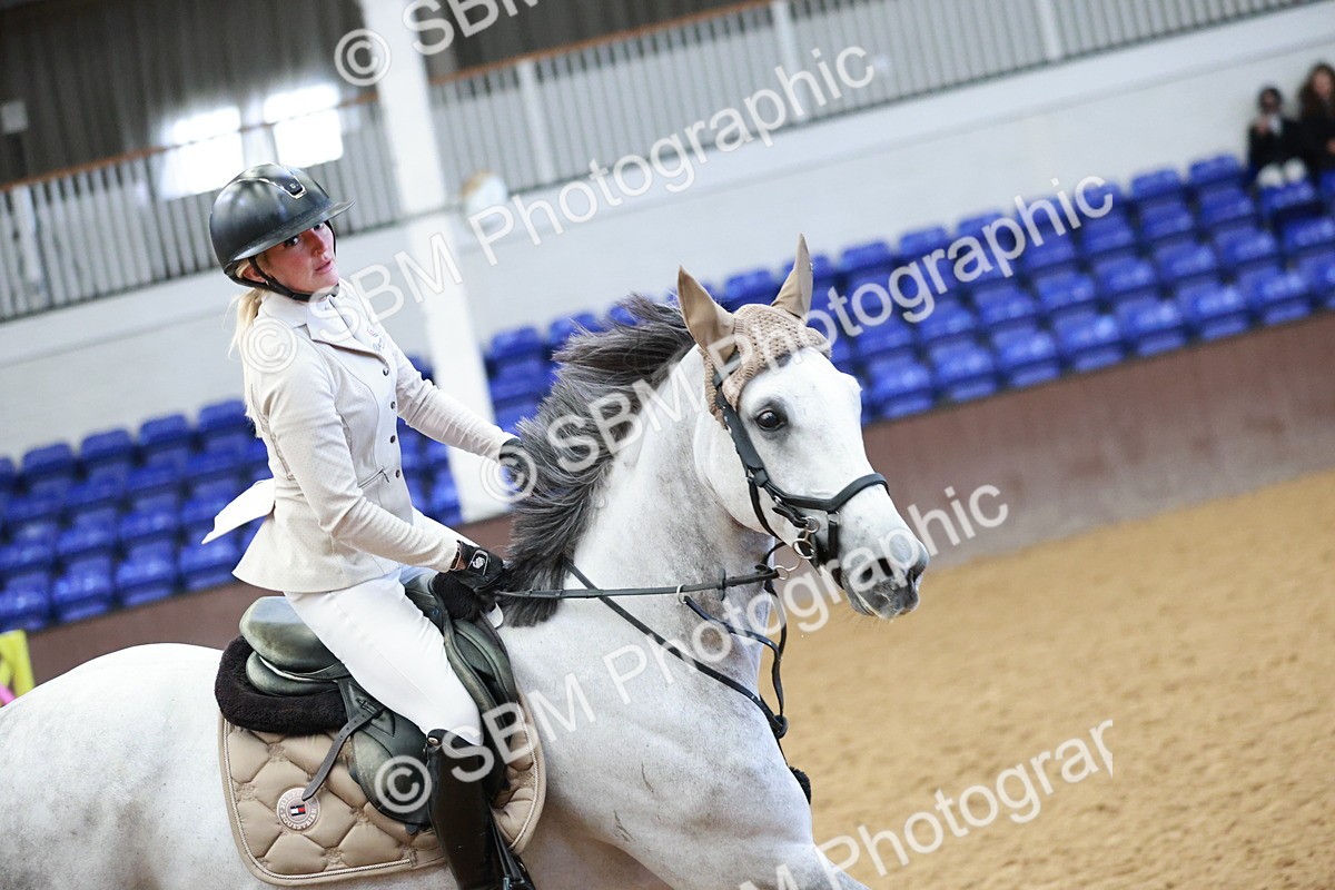 SBM_004194 - Class 11 - Senior Newcomers - 1.10m