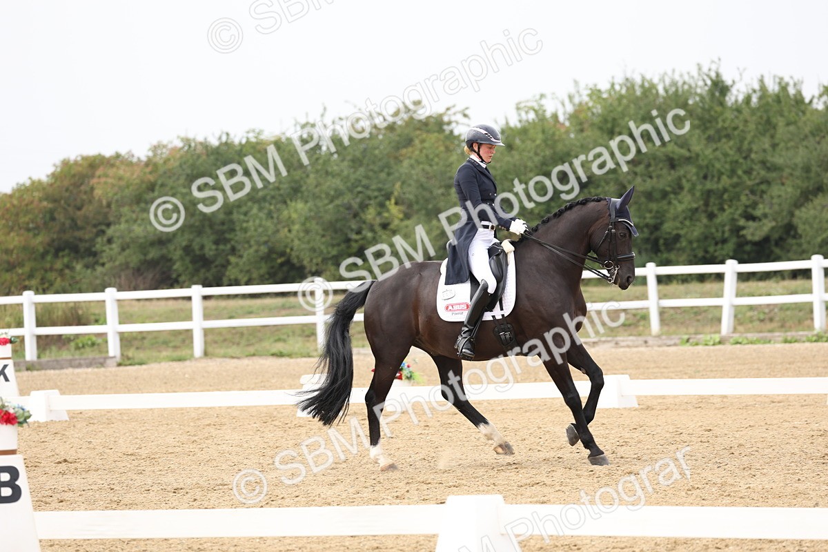 SBM_008217 - Class 10 - FEI INT I - 16.10-16.50