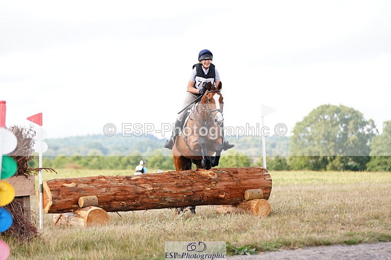 250803A-162336-17151 - Q-755-Alicia.Balfour-BEECHFORT.GEM