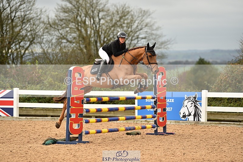 231122A-130438-00405 - Cls 4 Newcomers & 1.10m Open