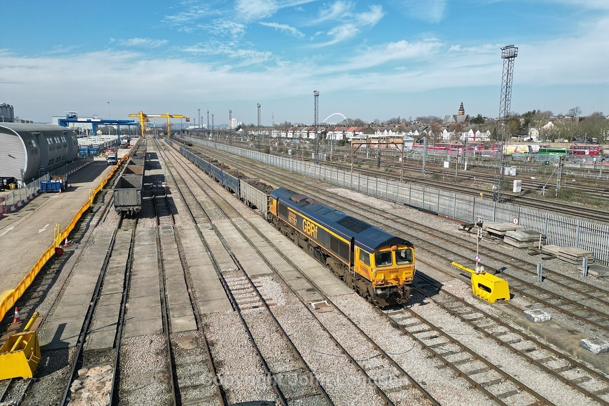 JL - 19.3.25 66787 6O37 Willesden - Cliffe Brett Marine, Willesden - Latest shots