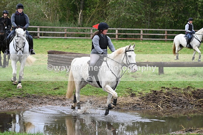 WJ6_4616 - Time at Photographer 11:57 to 12:14