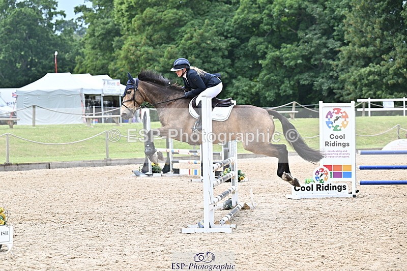 250613A-140055-01806 - Cls 12 95cm Amateur Quali