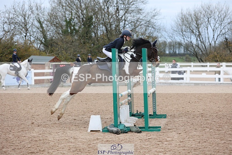 241116X-101835-00817 - Cls 08 Pony Winter Nov Champs