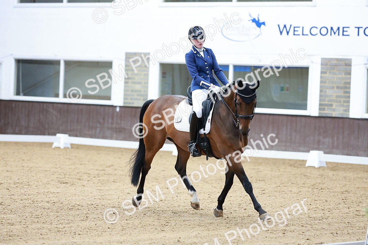 SBM_017867 - Class 15 - FEI Junior
