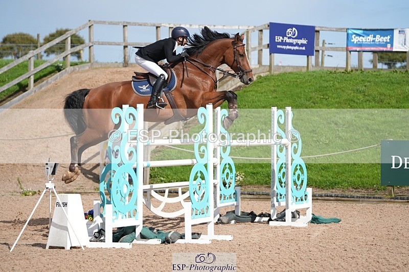 250913-144233-07611 - Cls 18 National 1.30m Open