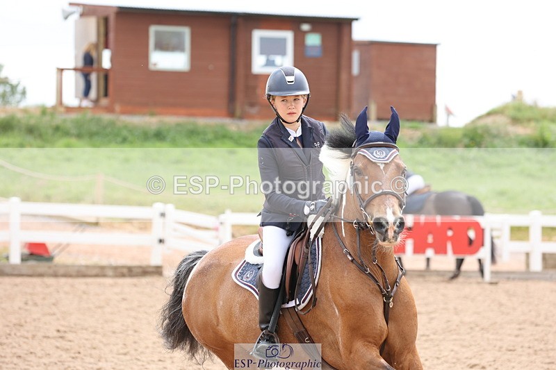 240630A-115044-12783 - Cls 31 Discovery and 90cm Open