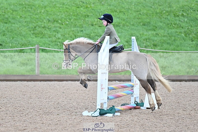 231029A-102457-02723 - 70cm Club and Schools