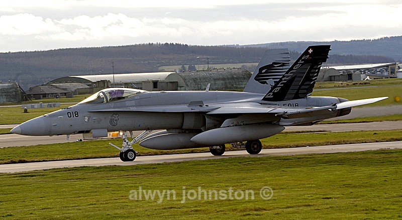 F-18 C 15 - RAF LOSSIEMOUTH VISIT NOV 2017