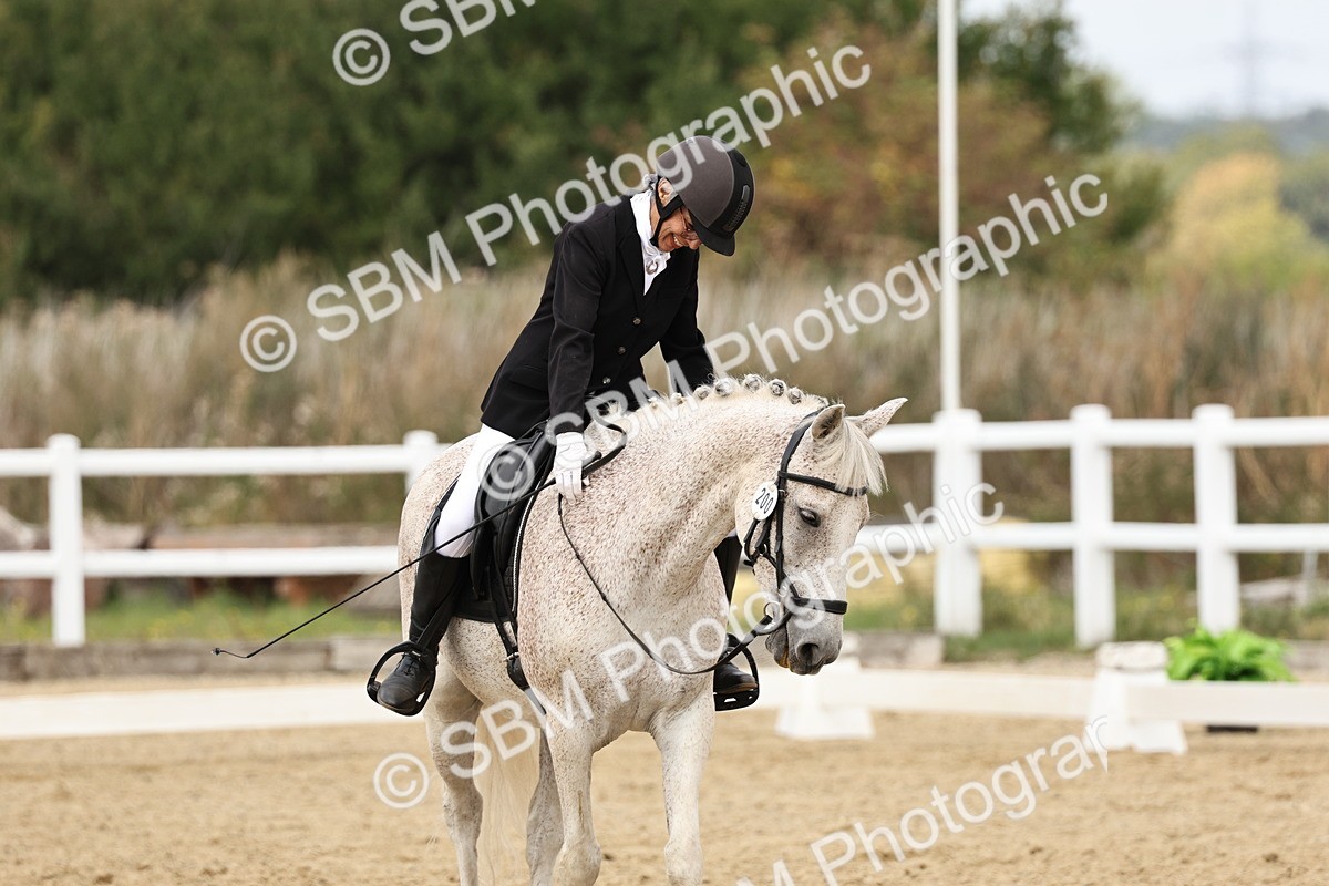 SBM_013179 - Class 3 - Novice 4 - 11.43-12.25