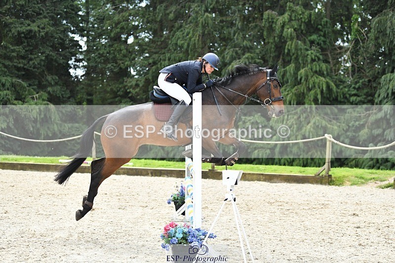 230514-111751-10381 - Cls 33b Snr 1.00m Open Final