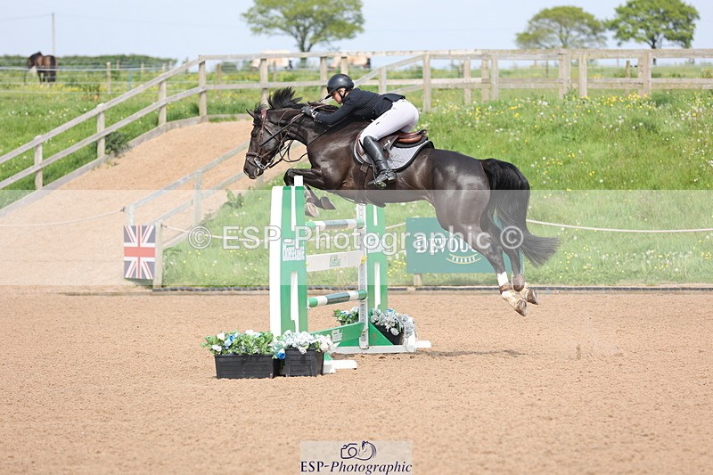 240511A-152411-14654 - Cls 36 National 1.30m Open