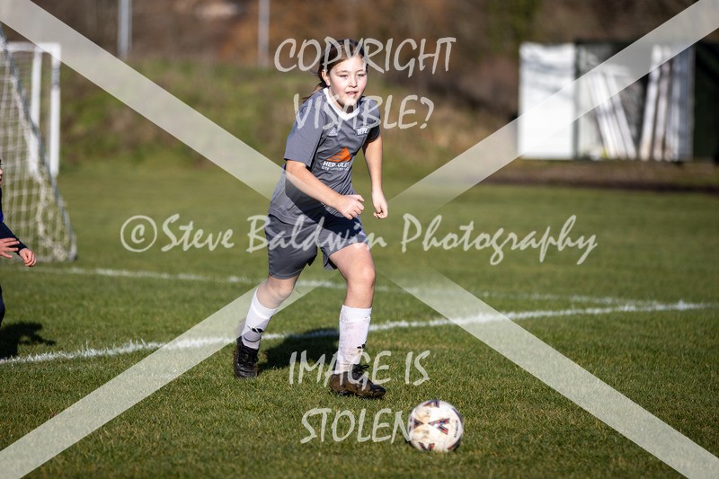 1DX31328 - 2026-01-17 FC Abbey Meads U9 Purple Girls V Develop FC U9 Girls