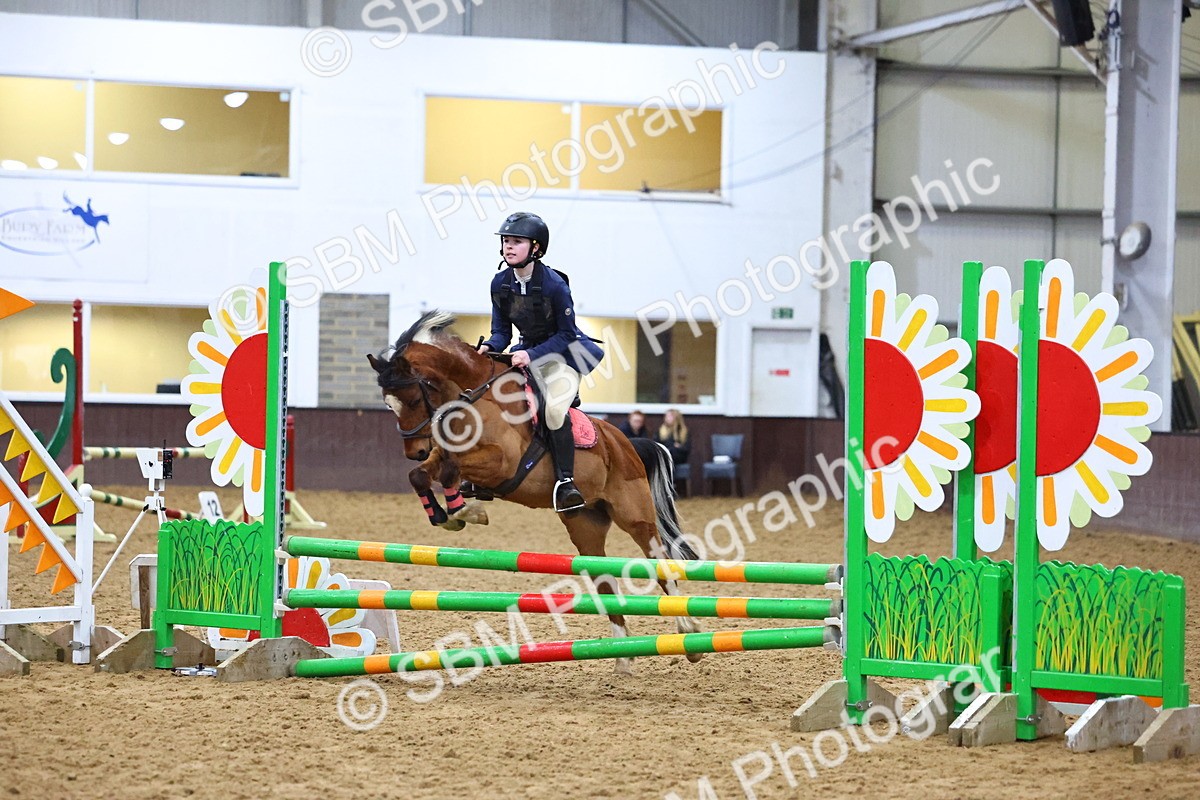 SBM_001929 - Class 4 - Festive Fences - 70cm