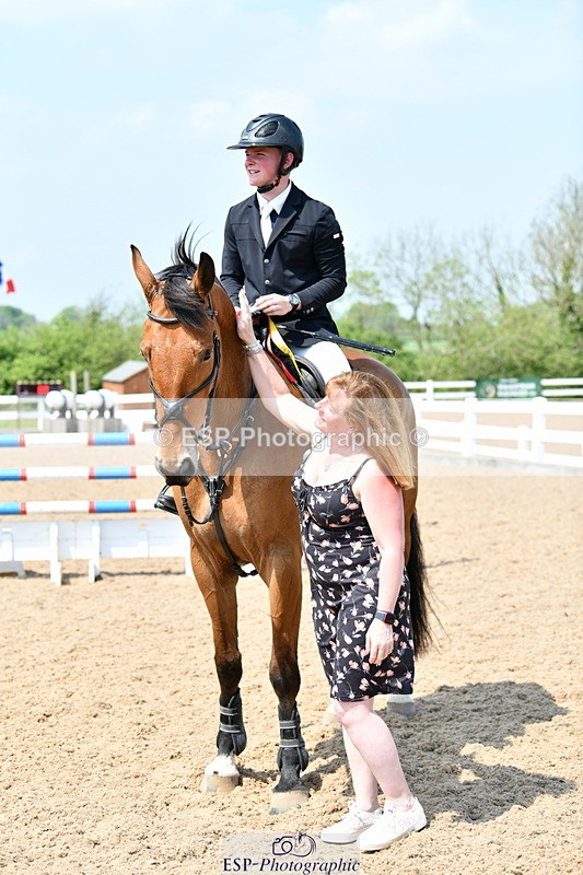 240512A-123057-18108 - Cls 40 Discovery Second Round Jump Off and Pres