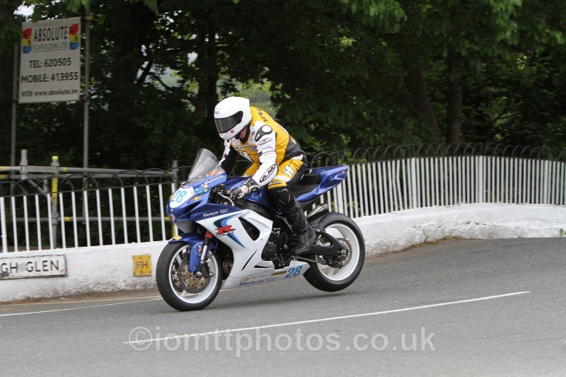 Ian Mackman Suzuki / Electrico - Monster Energy Supersport Race 2