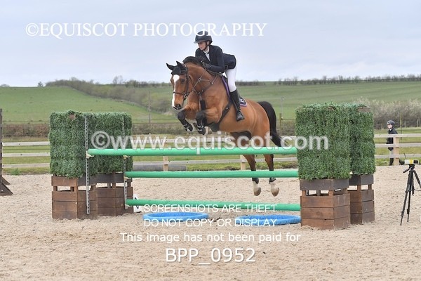 BPP_0952 - CLASS 6 Senior Newcomers/ 1.10m Open