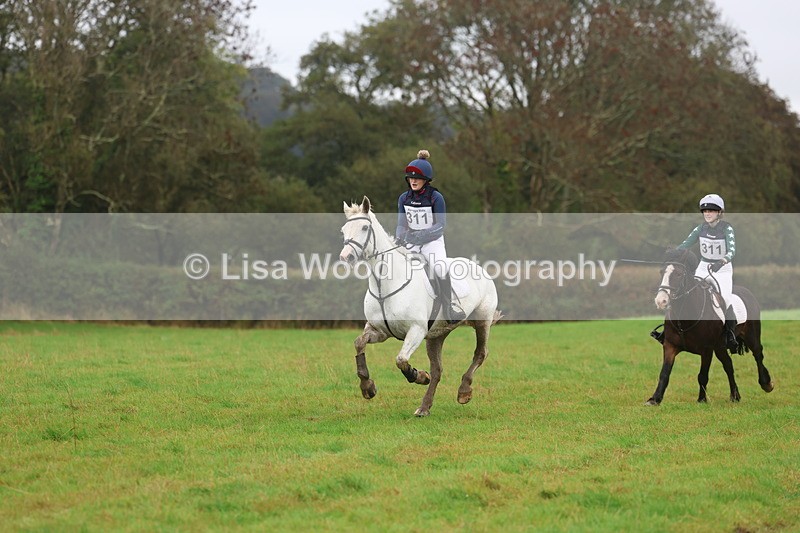 3E7A1669 - Class 3: 70cm Pairs: Half Roll Top