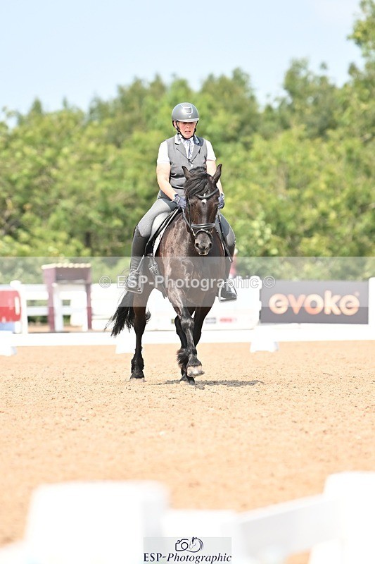 250816-133031-04717 - 115-Alison.AndrewsBercoed.Sambo