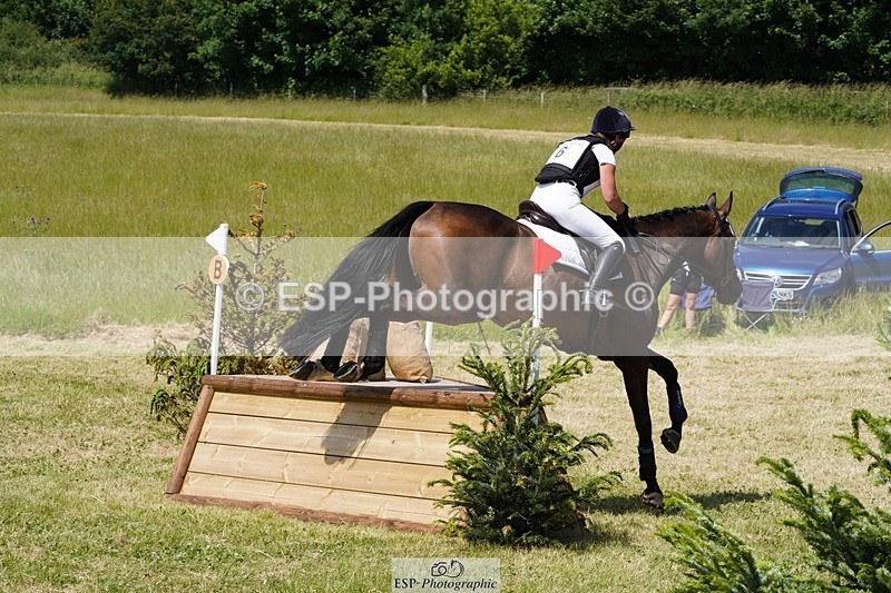 240629X-110858-1476 - 006-Eliza_Peters-REDPARK_SAMMEY