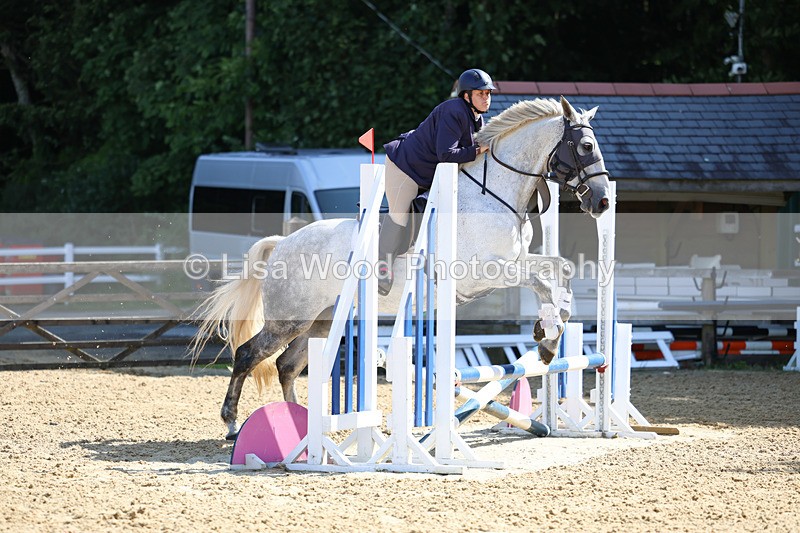 3E7A2590 - Class 2: 70cm Juniors and Seniors