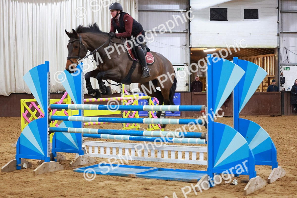 SBM_002272 - Class 5 - Senior Foxhunter 1.20m