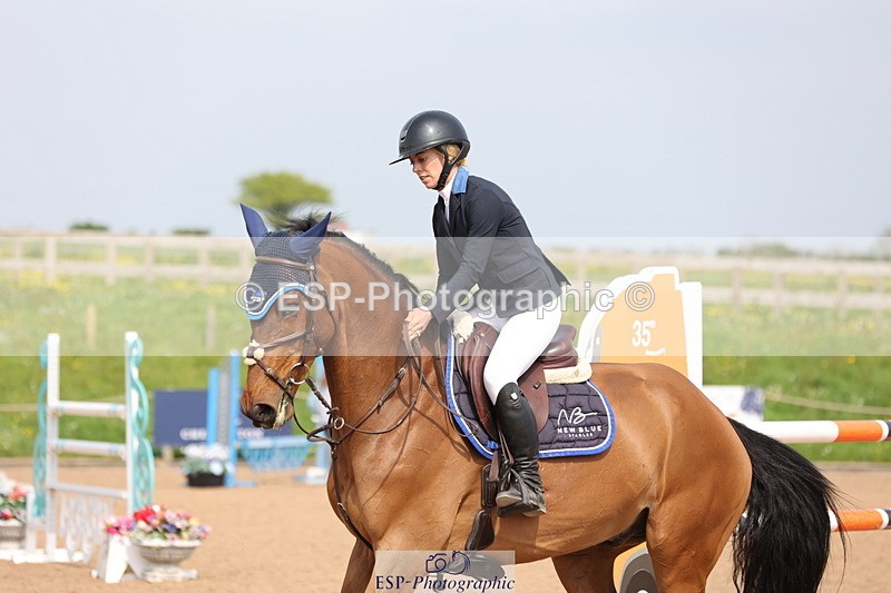 240511A-153832-14752 - Cls 36 National 1.30m Open