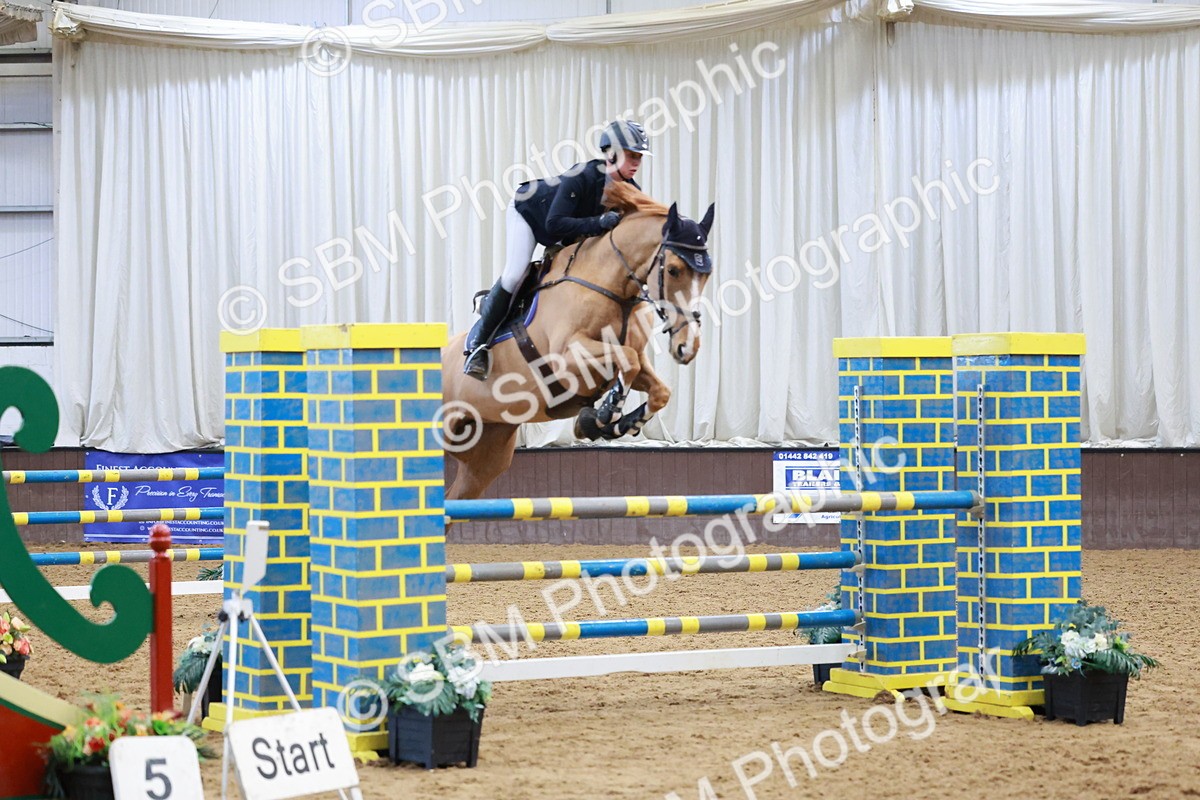 SBM_003777 - Class 11 - Senior Newcomers/ 1.10m Open