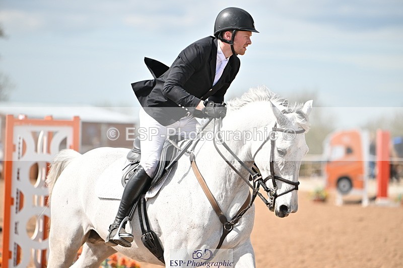 240418A-144327-04503 - Cls 9, 2 Star Big Tour 1.40m