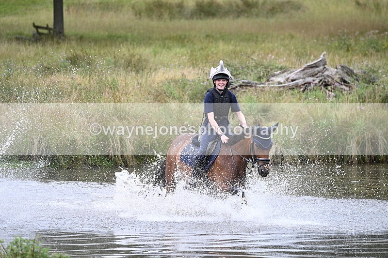 WJ7_2578 - Time at Water 11:37 to 12:13