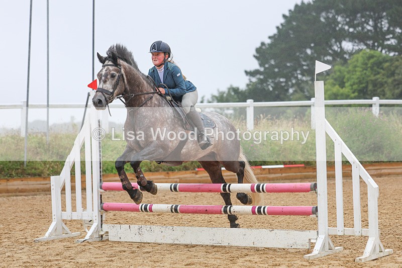 3E7A8839 - Class 2: 70cm Juniors