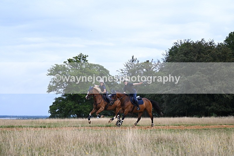 DSC_6099 - Time at Statue 12:17 to 12:44