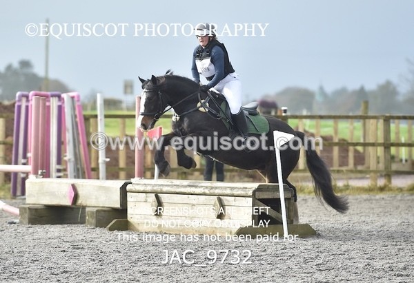 JAC_9732 - Class 3 70cm Snr Open , National AE Qualifier