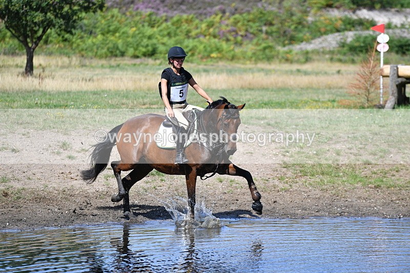 WJ5_2240 - XC Time 10:54 to 11:14