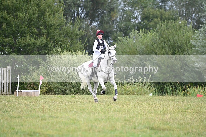 WJ6_3394 - 80cm XC Time 15:45 to 16:02