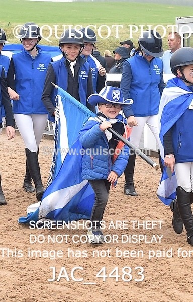 JAC_4483 - SAT TEAM PARADE