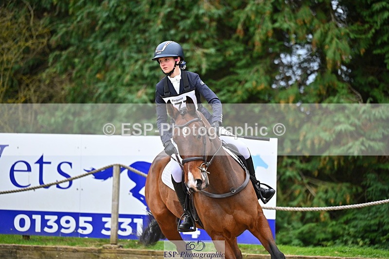 251026A-160603-26622 - G-577-Sophie.Tunnicliffe