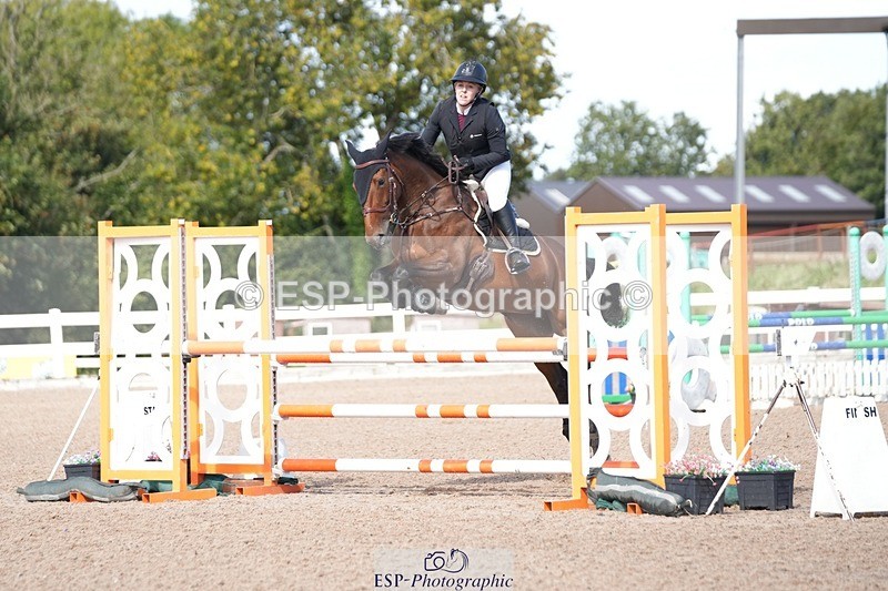 250912-141630-04914 - Cls 25 1.05m Amateur Quali