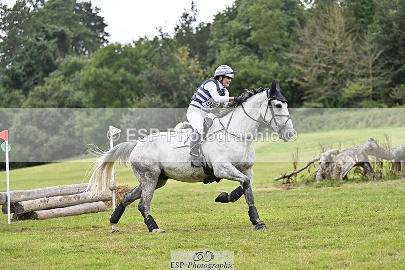 240825X-180520-38313 - 80cm XC 17.30 to End