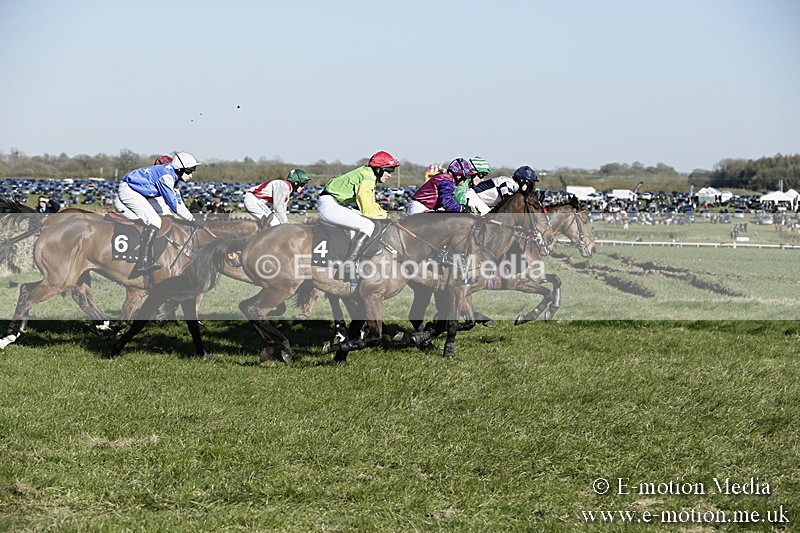 PtP 250317 367 - V.W.H. Hunt Point-to-Point Siddington 25/03/17