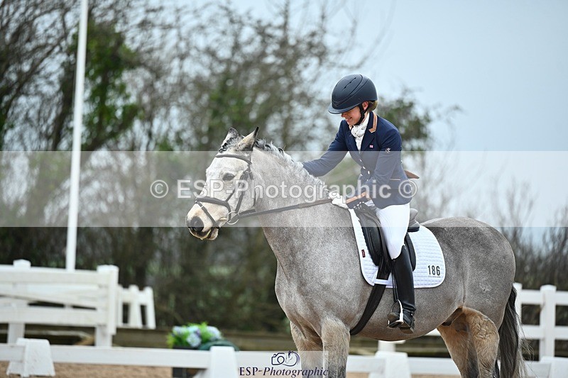 250214-103226-00817 - 186-Elizabeth.Allen-Tully.Mist